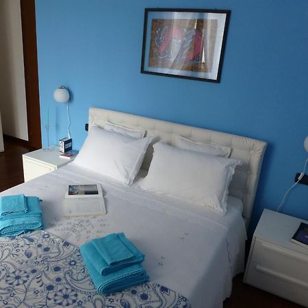 Rutilia22 Bed and Breakfast Milán Habitación foto