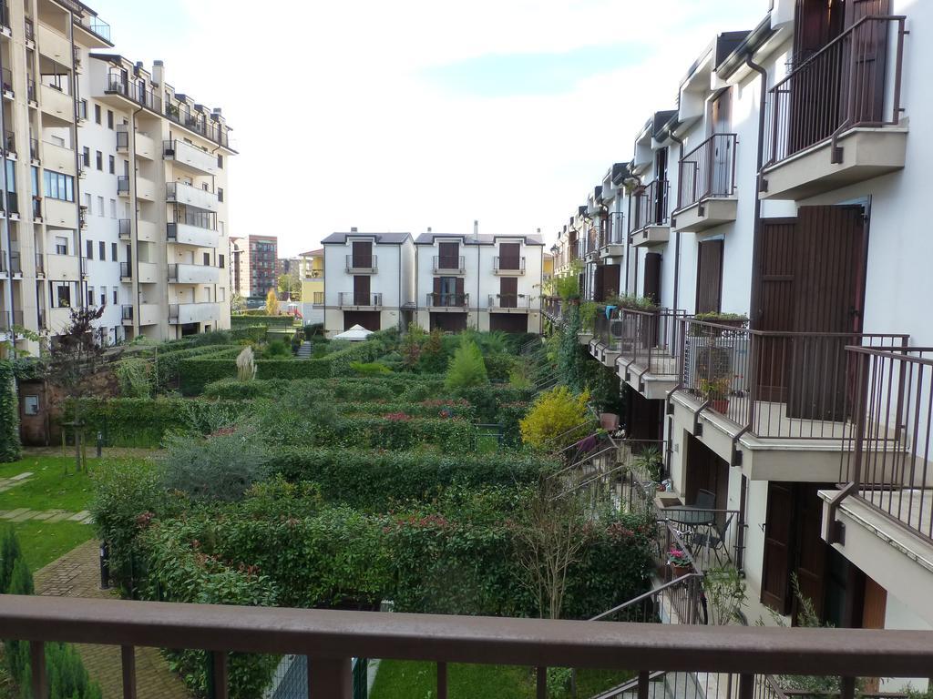 Rutilia22 Bed and Breakfast Milán Habitación foto