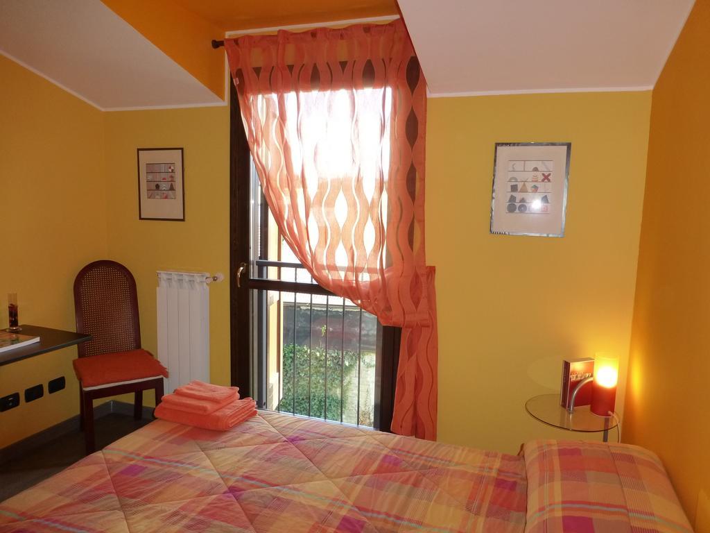 Rutilia22 Bed and Breakfast Milán Habitación foto