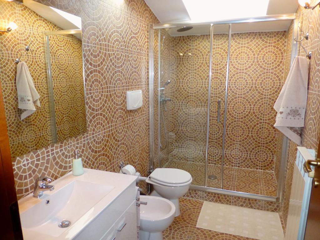 Rutilia22 Bed and Breakfast Milán Habitación foto